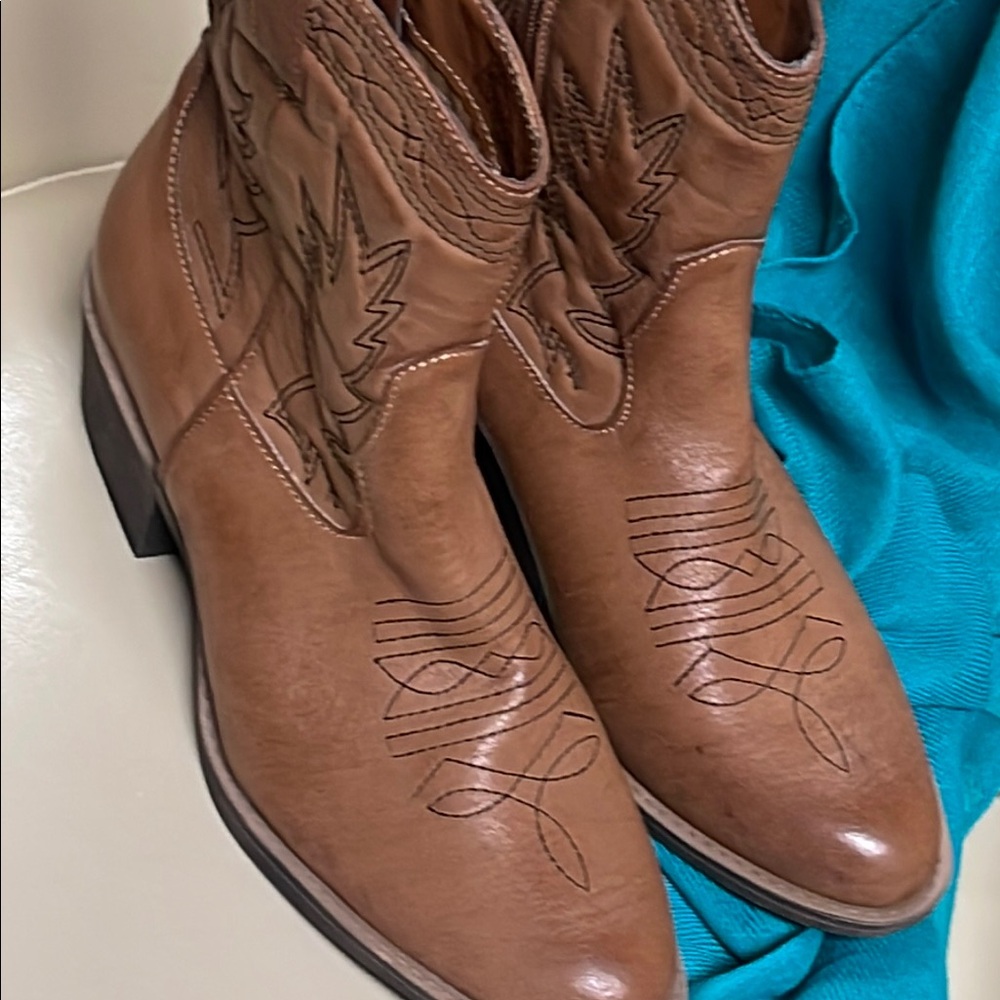 Coconuts Brown Western Boots